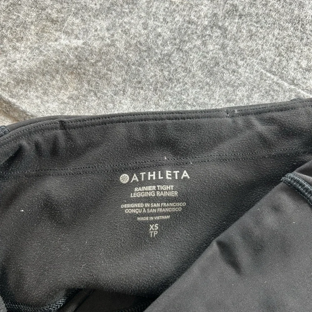 ATHLETA Rainier 7/8 Tight Women's XS Workout Run Winter Black Pockets - Picture 7 of 10
